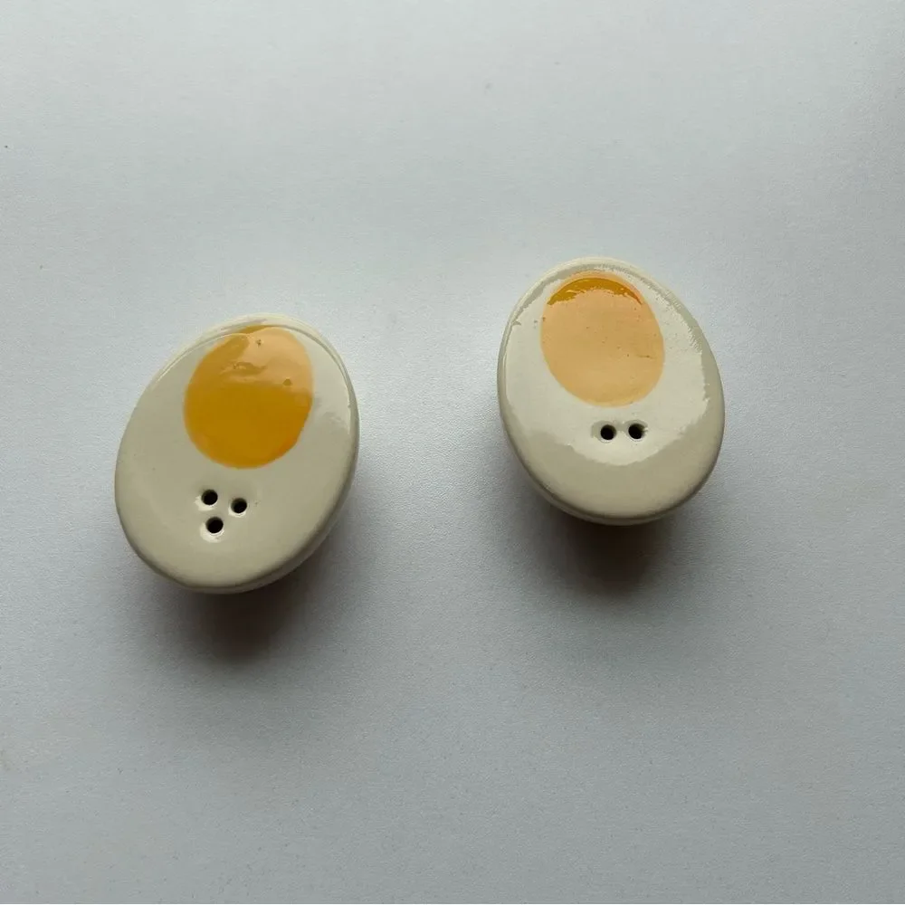Unbranded unique egg
